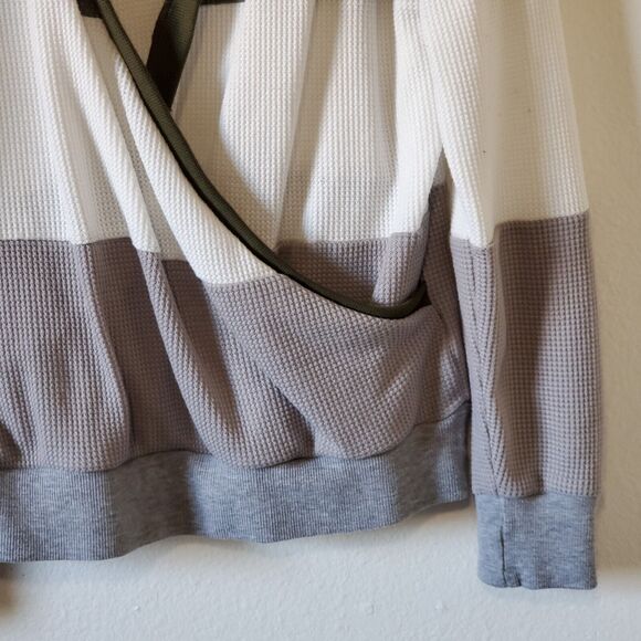 Faux Wrap Blouse Top Womens M Gray White Stripe Waffle Knit Long Sleeve Pullover - Picture 4 of 9
